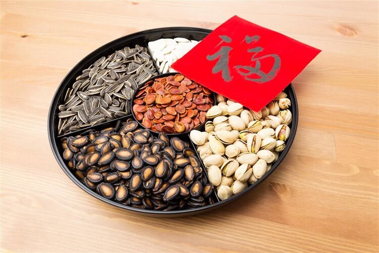 长期吃瓜子跟喝油一样吗？一旦多吃，这3种病可能就会来折磨你了