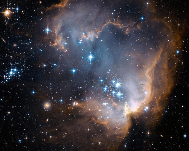 嫦娥5号的轨道器将先飞向金星，再去木星
