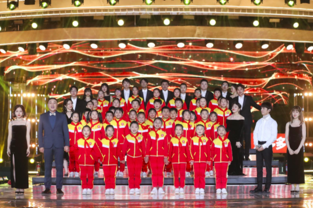 “青春同心,乘风破浪” 湖南卫视跨年演唱会圆满落幕