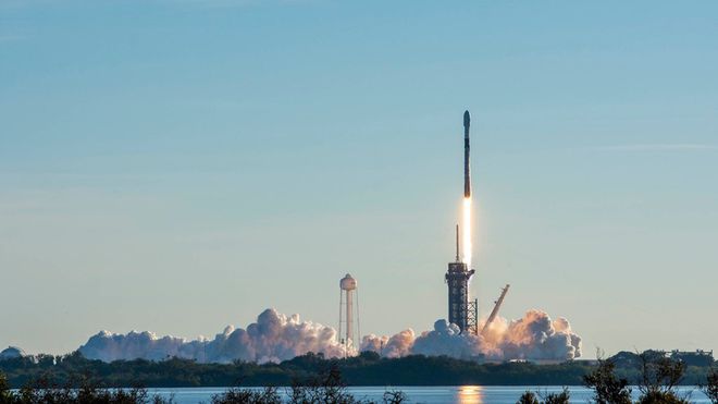 SpaceX完成今年首次星链卫星发射 一助推器回收8次