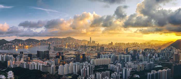 粤港澳大湾区建设形成良性互动机制