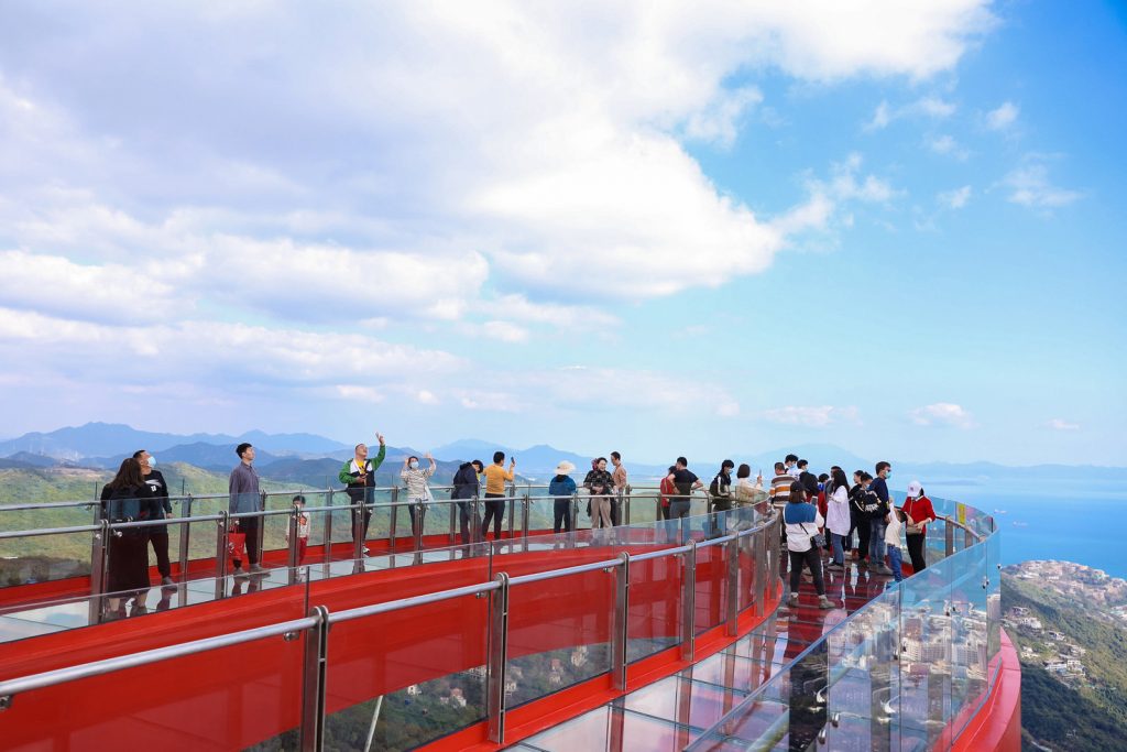山海为邻、鲜花为伴,东部华侨城踏春度假季带你亲近自然