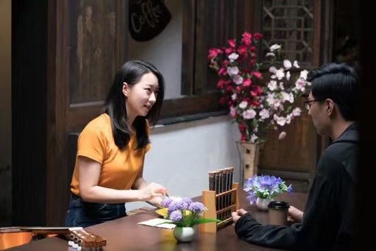当代青年人在梦想与现实中艰难抉择 深圳本土电影《一席之地》定档7月23日