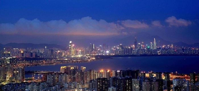 打造粤港澳大湾区国际消费枢纽
