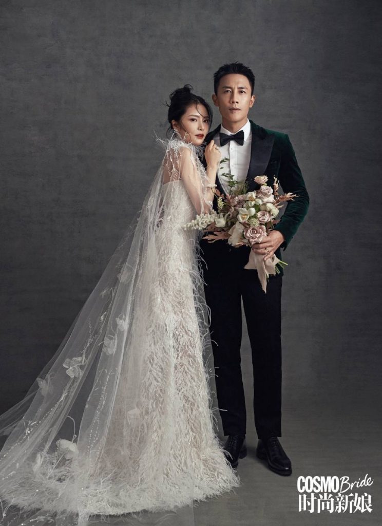 杜淳夫妻拍婚纱大片 王灿大秀美背超撩人