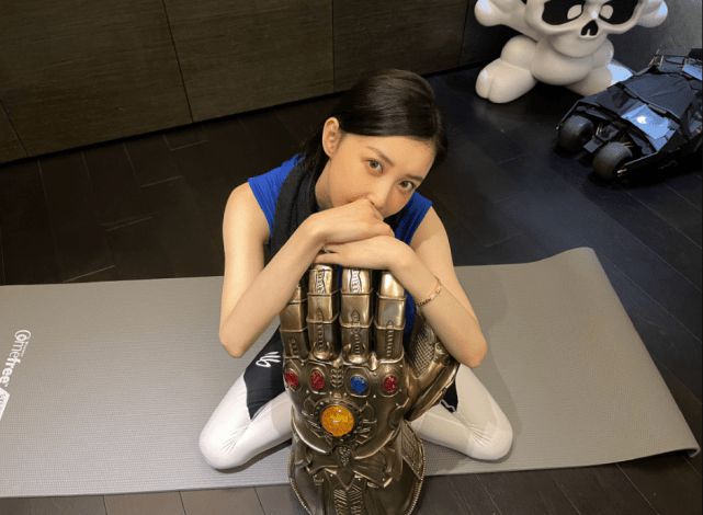 潘玮柏老婆晒健身美照 大秀纤腰长腿破怀二胎传闻