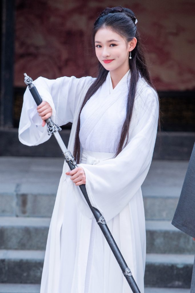 林允cos小龙女 白衣飘飘仙气十足