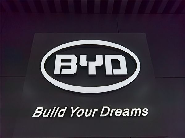 比亚迪将向特斯拉供应“刀片电池”！内部人士确认属实