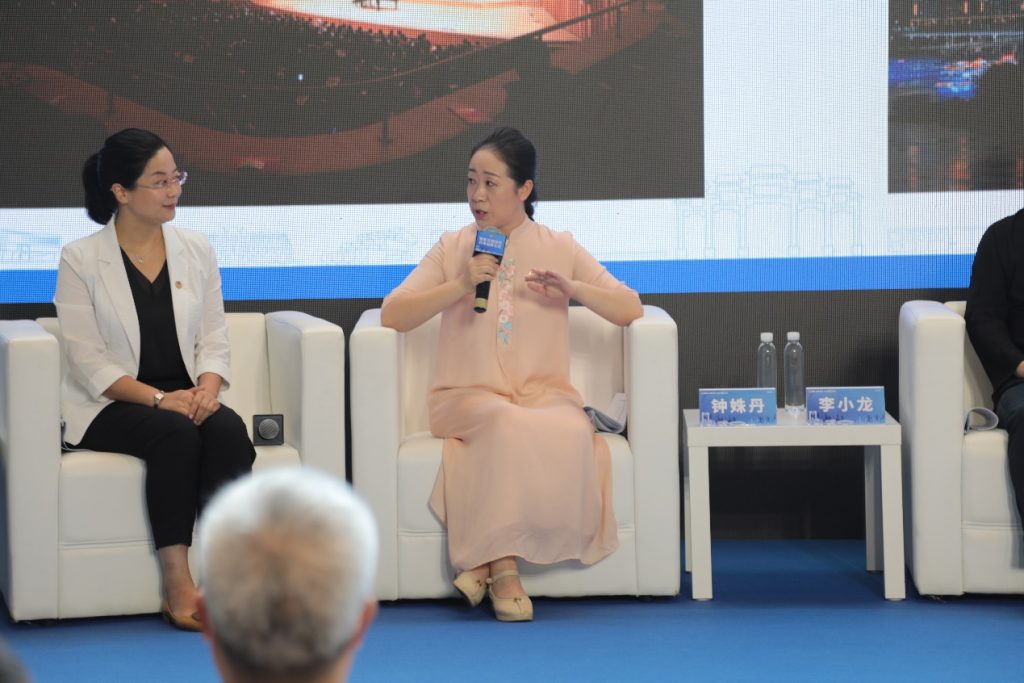 龙华区政协2021年首场委员议事厅“聚焦文体设施 共享品质生活”成功举办