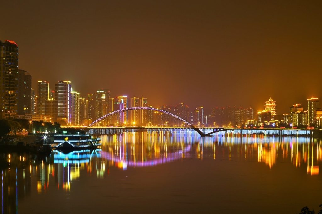 广东:将推动“跨境理财通”试点尽快落地