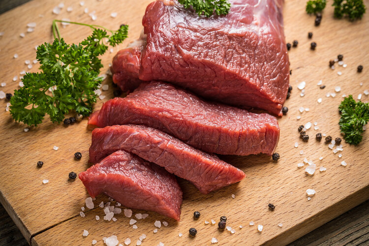 牛肉这么贵，我们还要吃吗？