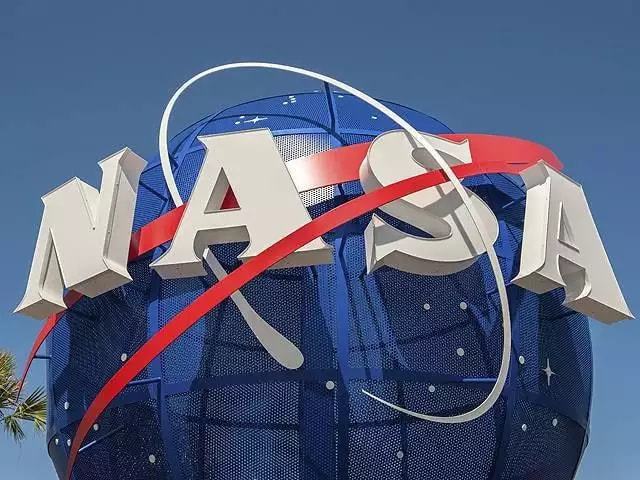 为保卫地球？NASA将耗资3.3亿美元，用一艘宇宙飞船撞击一颗小行星