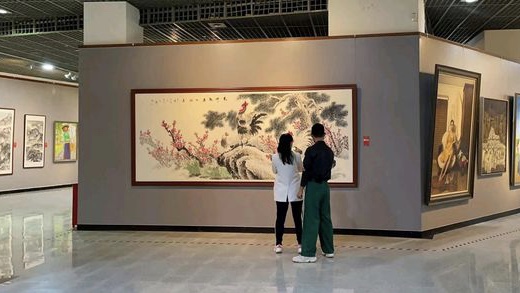 “奋进粤港澳大湾区”全国中国画、油画作品展在广州开幕