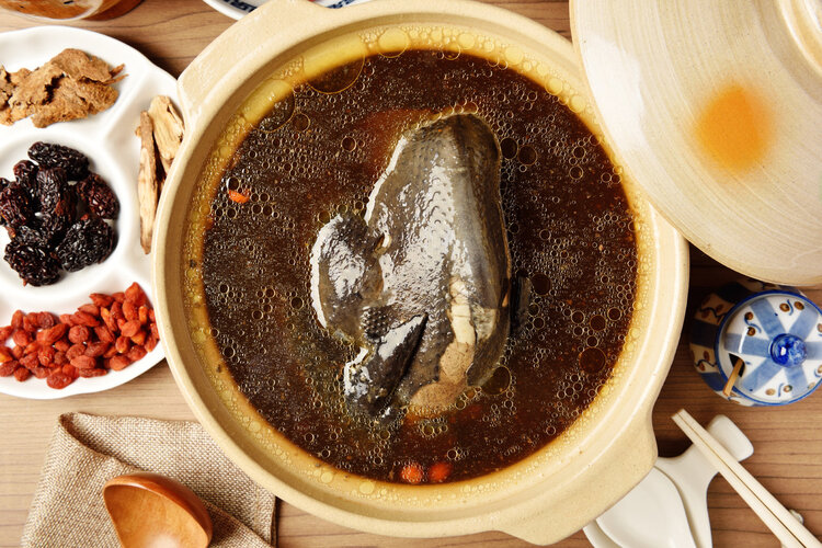 孕期饮食：孕妈妈冬季进补要少吃3类食物
