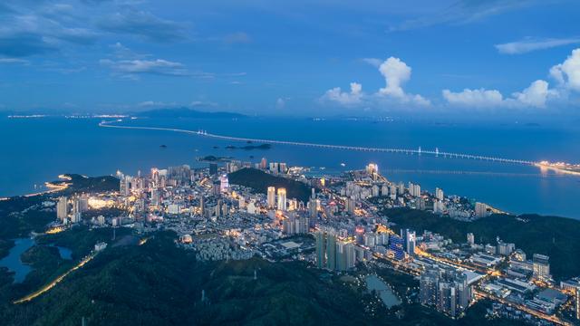 粤港澳的2021：湾区的力量与头雁的价值