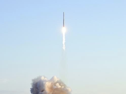 韩首枚自主研发运载火箭送星入轨失败原因公布