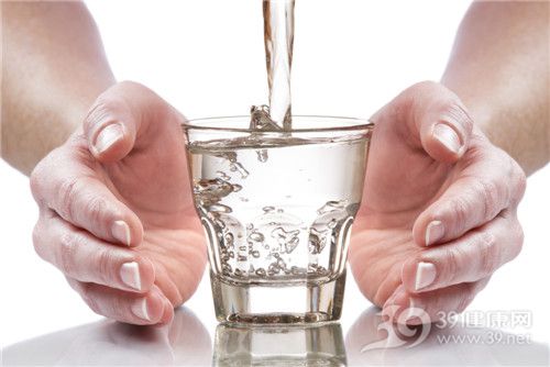 秋季燥热吃什么降火？