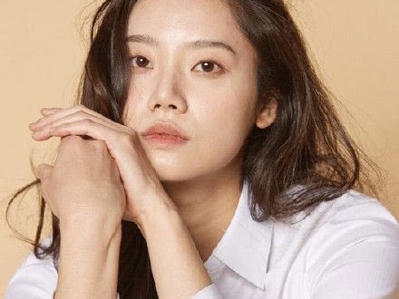 韩国演员金美秀去世 参演《雪滴花》吕正敏一角