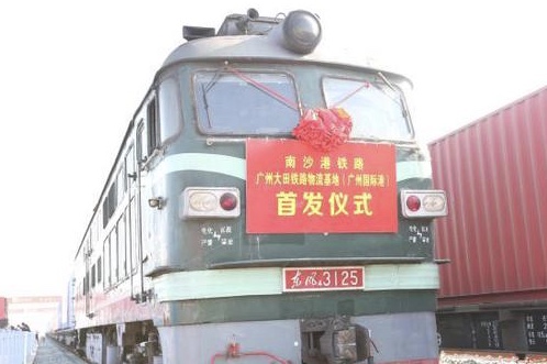 粤港澳大湾区重点项目南沙港铁路建成通车