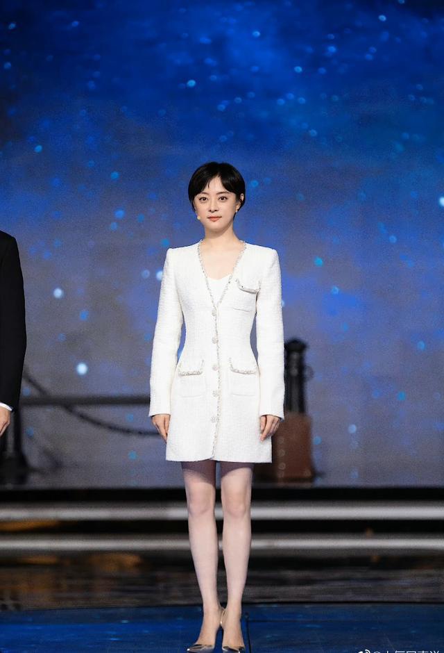 孙俪登央视好隆重