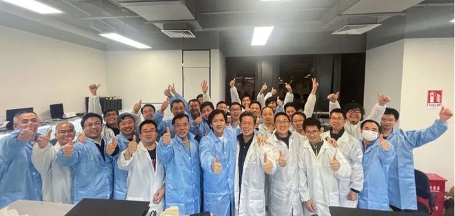 壁仞科技首款7nm通用GPU芯片一次点亮：国内算力最大 