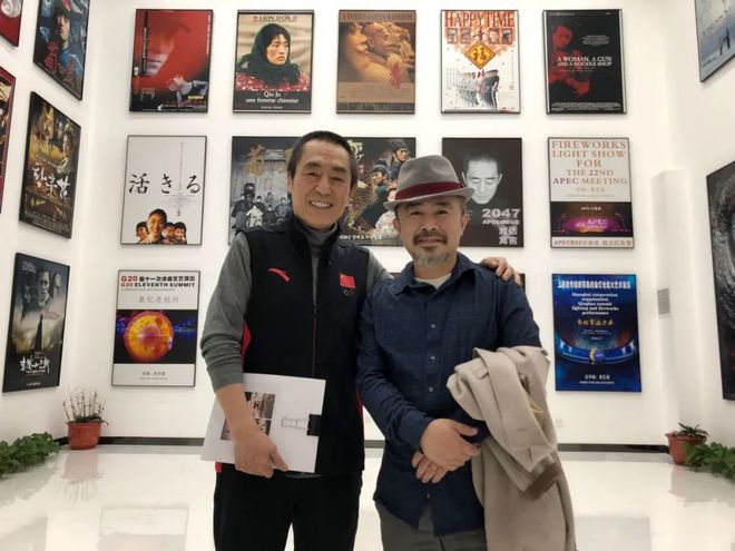 张艺谋为何与他连续合作三部电影？编剧陈宇的叙事动力学 