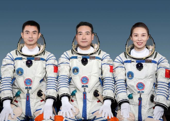 神舟十三号首次采用的快速返回方案是什么？ 