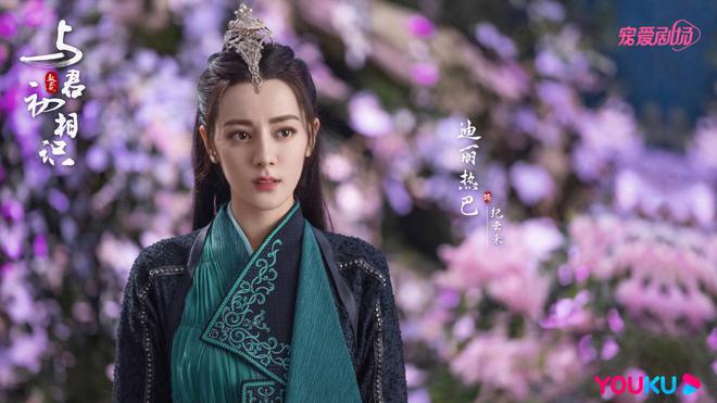 《与君初相识·恰似故人归》：高开低走，去其精华，自创糟粕