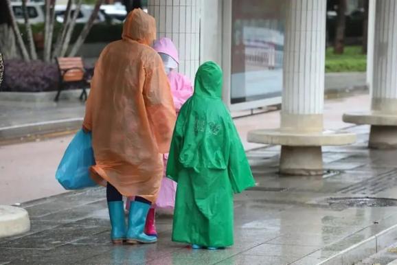 雨又又又来啦！珠海进入“龙舟水”时节！周末起天气大变…… 