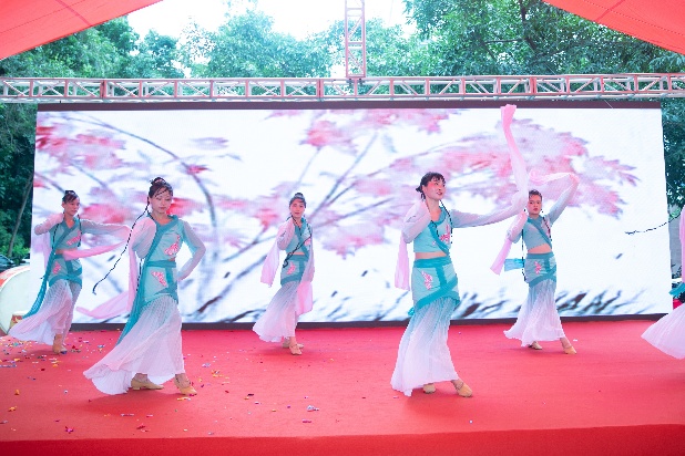 快乐邻里•共赴美好——首届岁宝邻里节启幕式圆满落幕