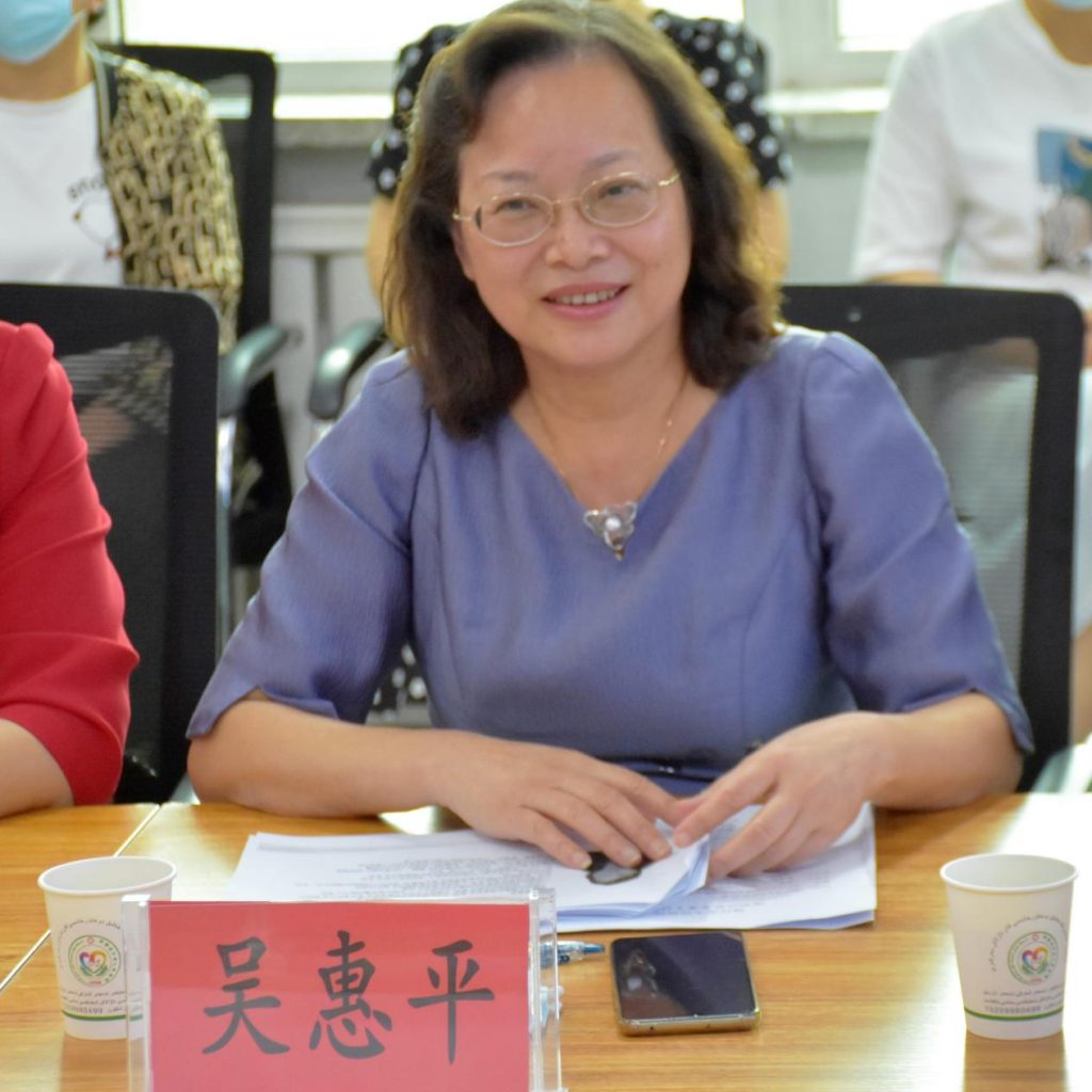 深圳市护士协会吴惠平会长一行赴喀什开展医疗援助