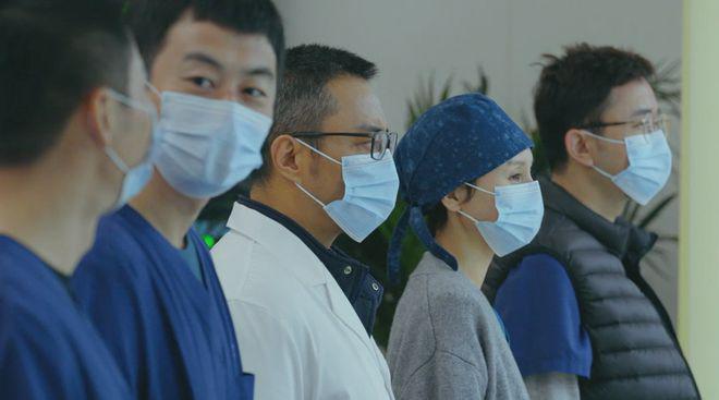 《中国医生》：塑造中国式的“超级英雄”群像 