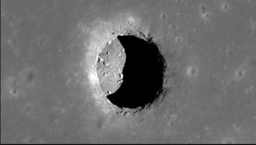 NASA在月球上发现“完美洞穴” 或可用于建立月球基地 
