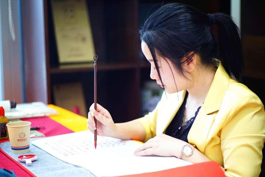 传承国学精粹,传播中华文明,鼎易堂国学深圳隆重开业
