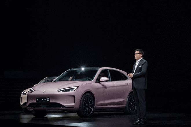 AITO推出首款纯电车型问界M5 EV，售价28.86万元起 
