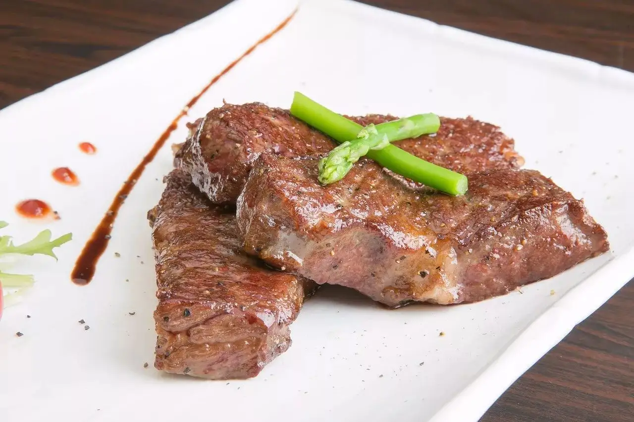 减肥可以吃肉吗？解决这三个问题可以放心吃~ 