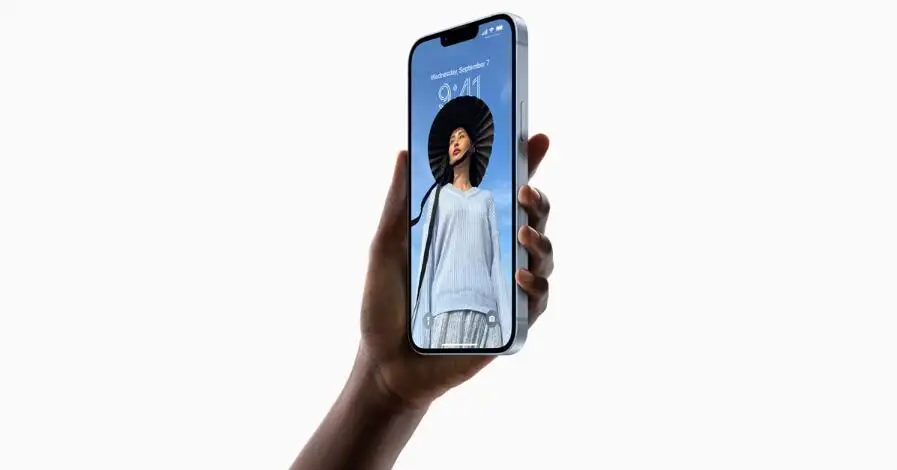 高管表示，iPhone充电接口将遵守欧盟新规 