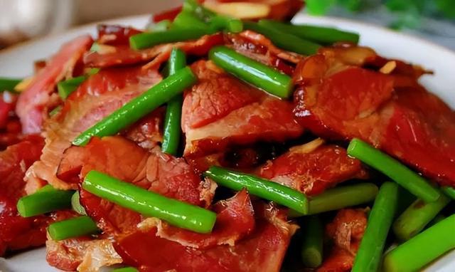 抵抗力强的3类人，多半爱吃这2种食物，看看有你爱吃的吗  