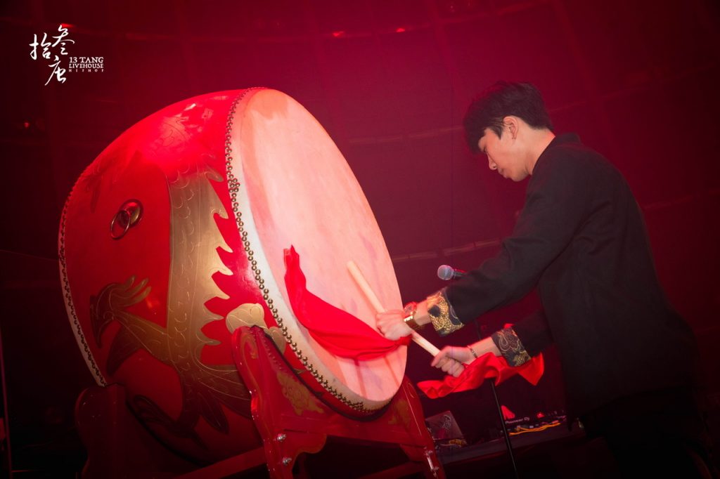 「拾叁唐LIVEHOUSE」重新定义音乐现场,让世界聆听中国! 12月15日现场开燥!