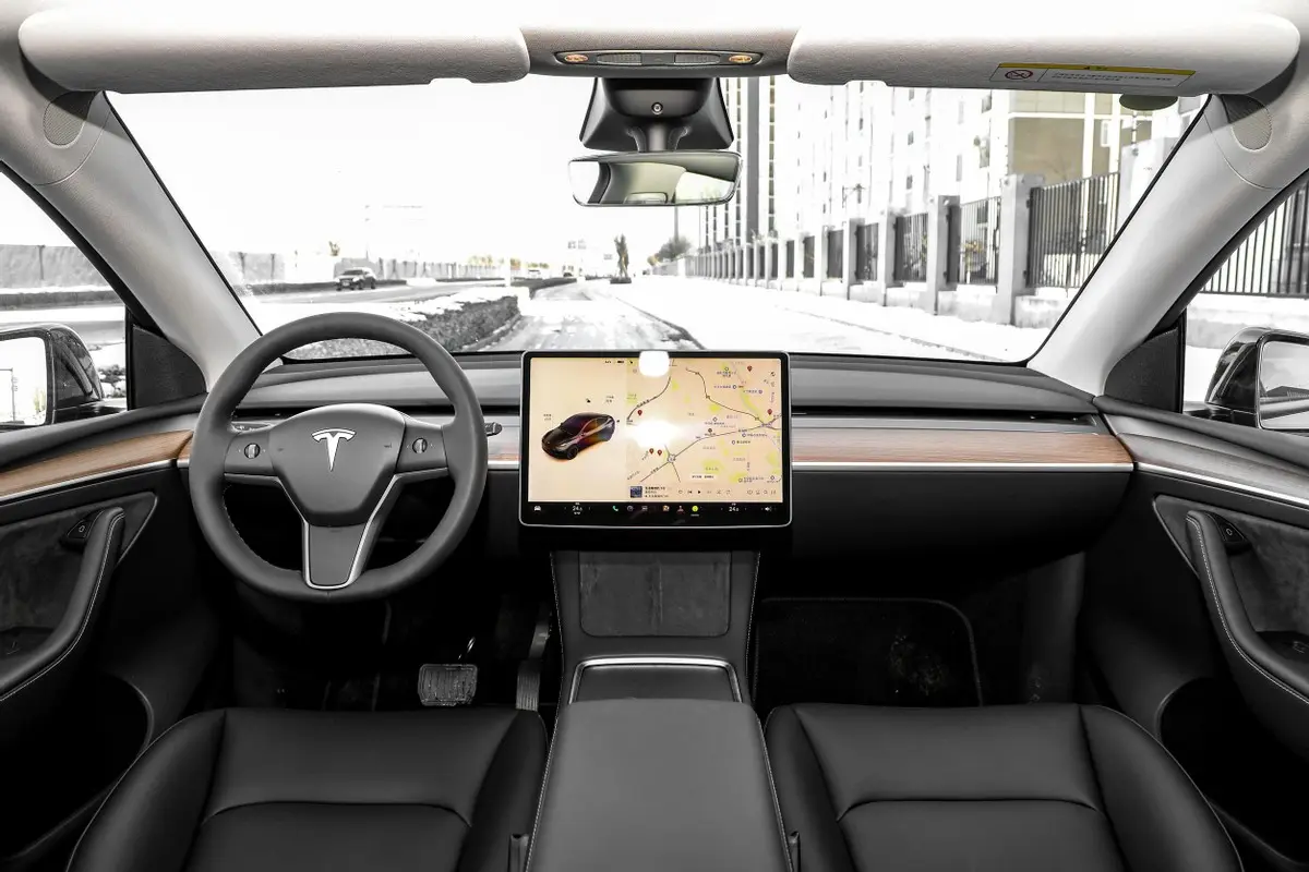 特斯拉（上海）有限公司召回部分国产Model 3和Model Y电动汽车 共逾40万辆 