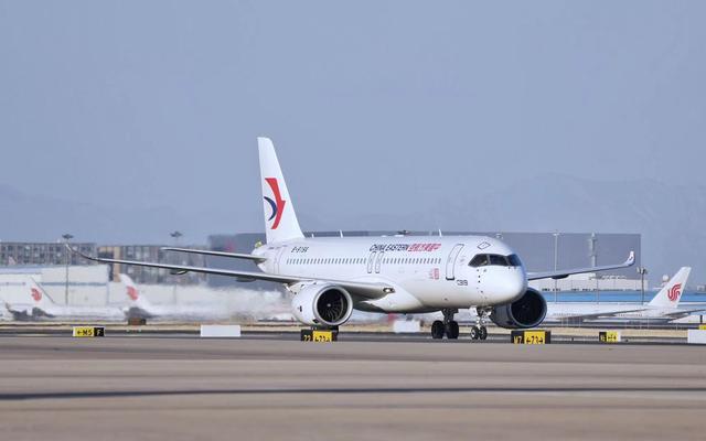 航班号MU7801，全球首架C919验证飞行还原全流程服务 