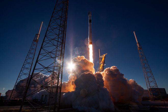 SpaceX去年完成61次火箭发射 今年能突破100次吗？