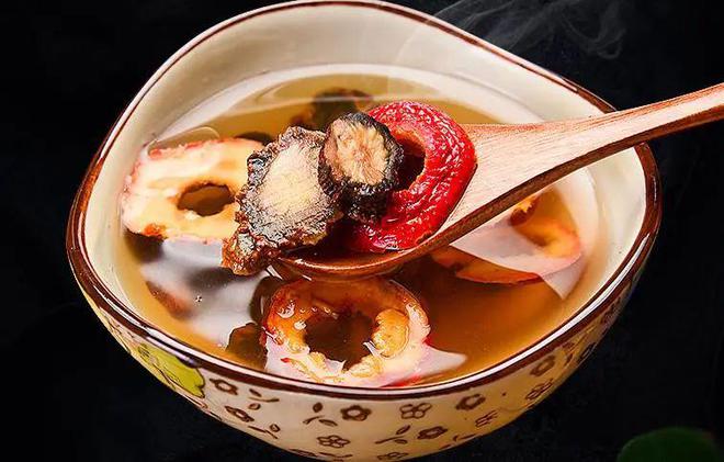 山楂和它是“天生一对”？每天喝一杯，让血管更畅通！