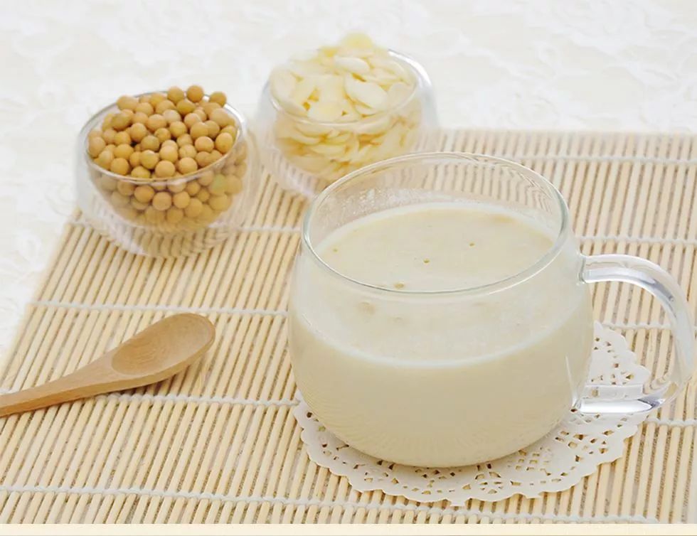 经常喝点豆浆，可能收获3个好处，但3类人最好少喝