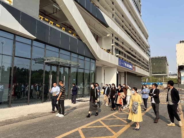广州组织首批会展企业参观考察琶洲港澳客运口岸、琶洲物流轮候区