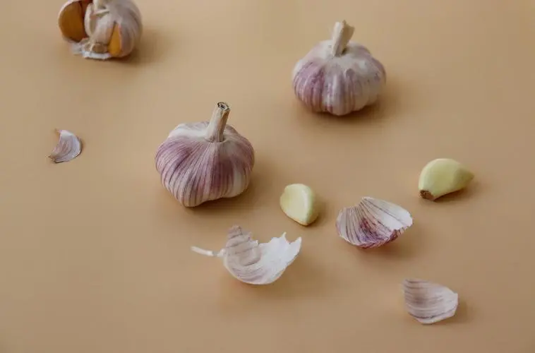 放心了：家里发芽的大蒜能吃