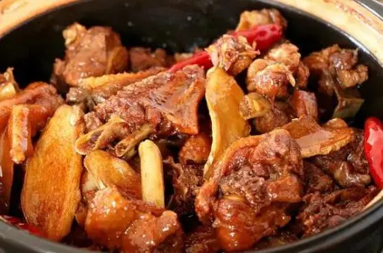 鸭肉不能随便吃？医生提醒：这6类人平时尽量少吃，要听劝