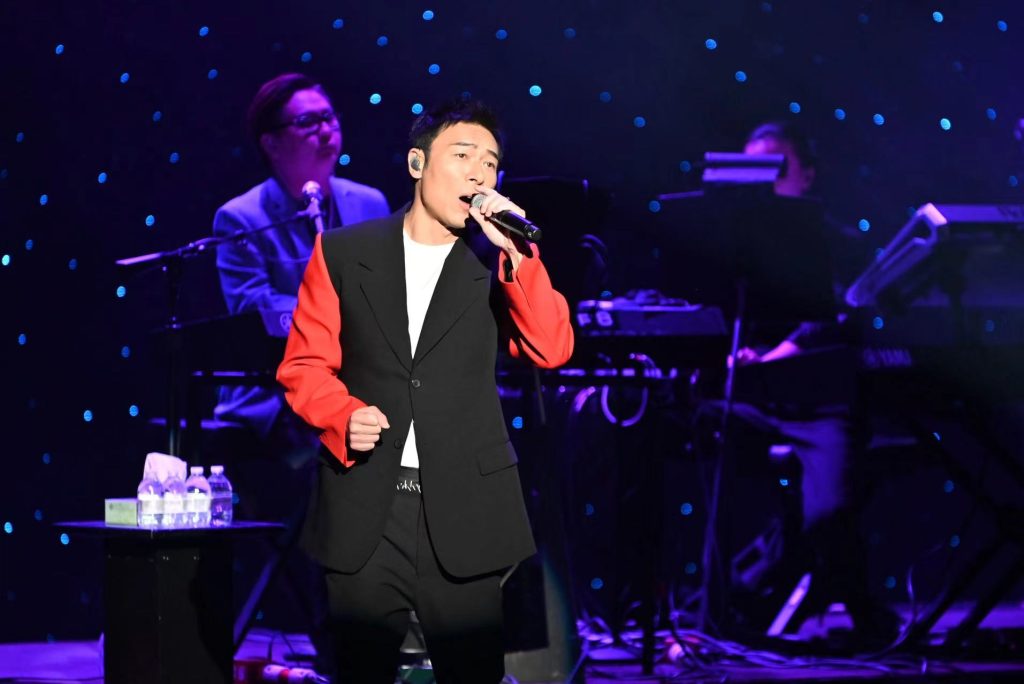 许志安《HUMAN LIVE》大西洋城站演唱会，现场经典金曲引爆全场
