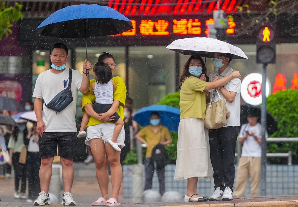 广州解除越秀天河“风雨预警”，今晚仍有雷雨注意防御