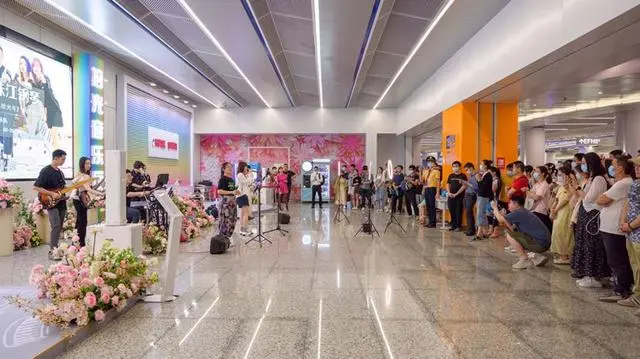 “六一”节当天，广州地铁多站点将开展线下主题活动